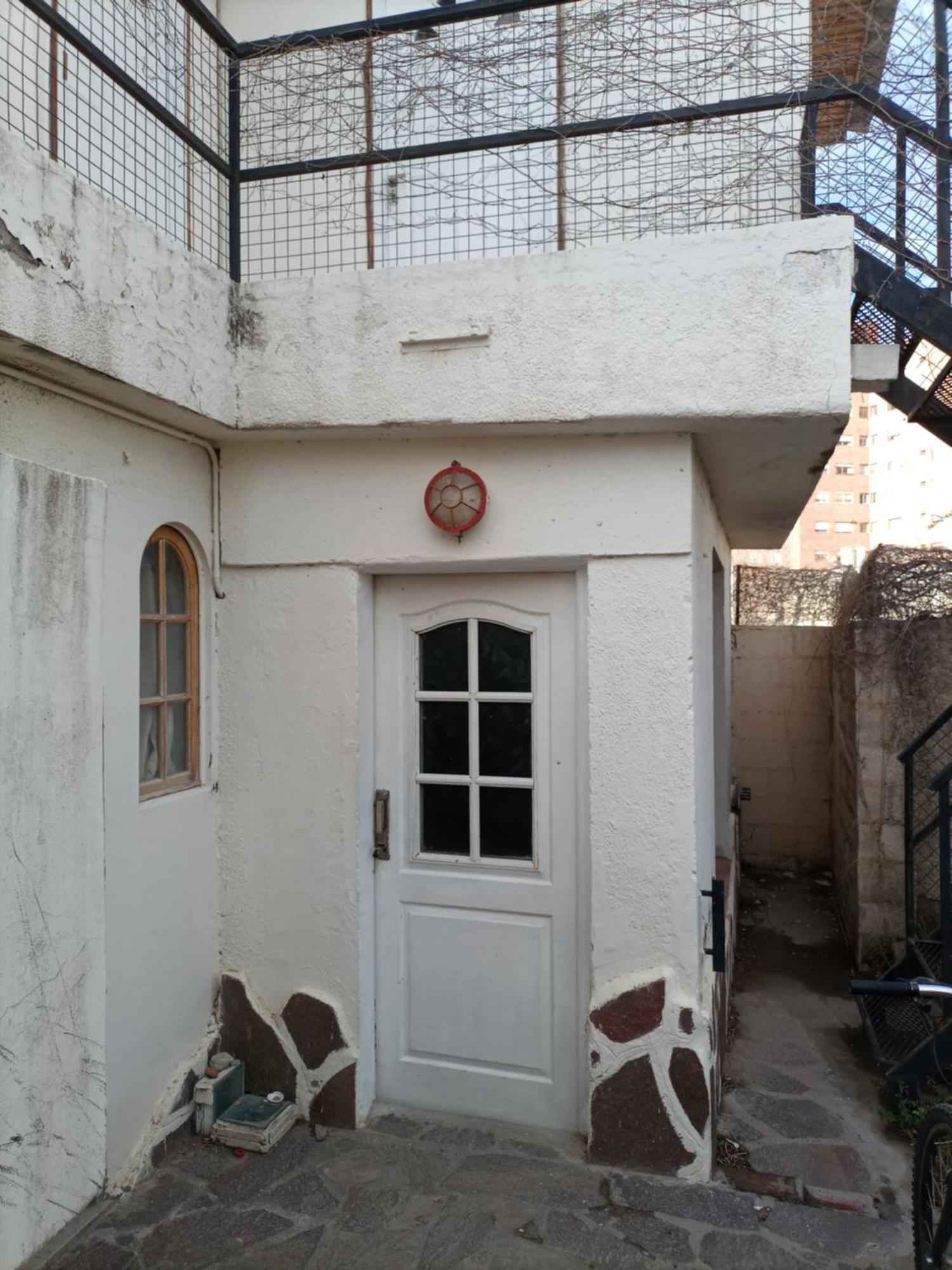 Hostel La Casa De Tounens Puerto Madryn Ngoại thất bức ảnh