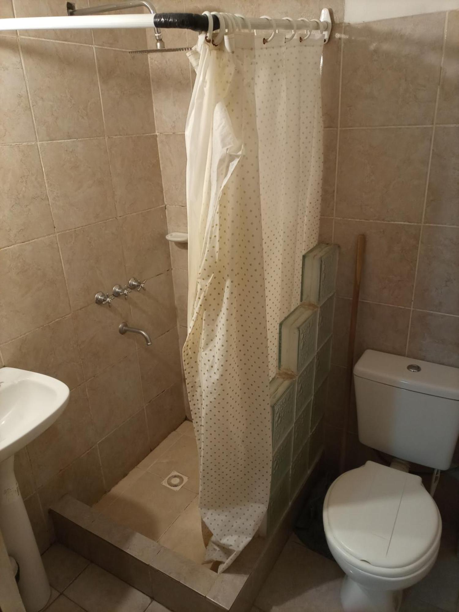 Hostel La Casa De Tounens Puerto Madryn Phòng bức ảnh